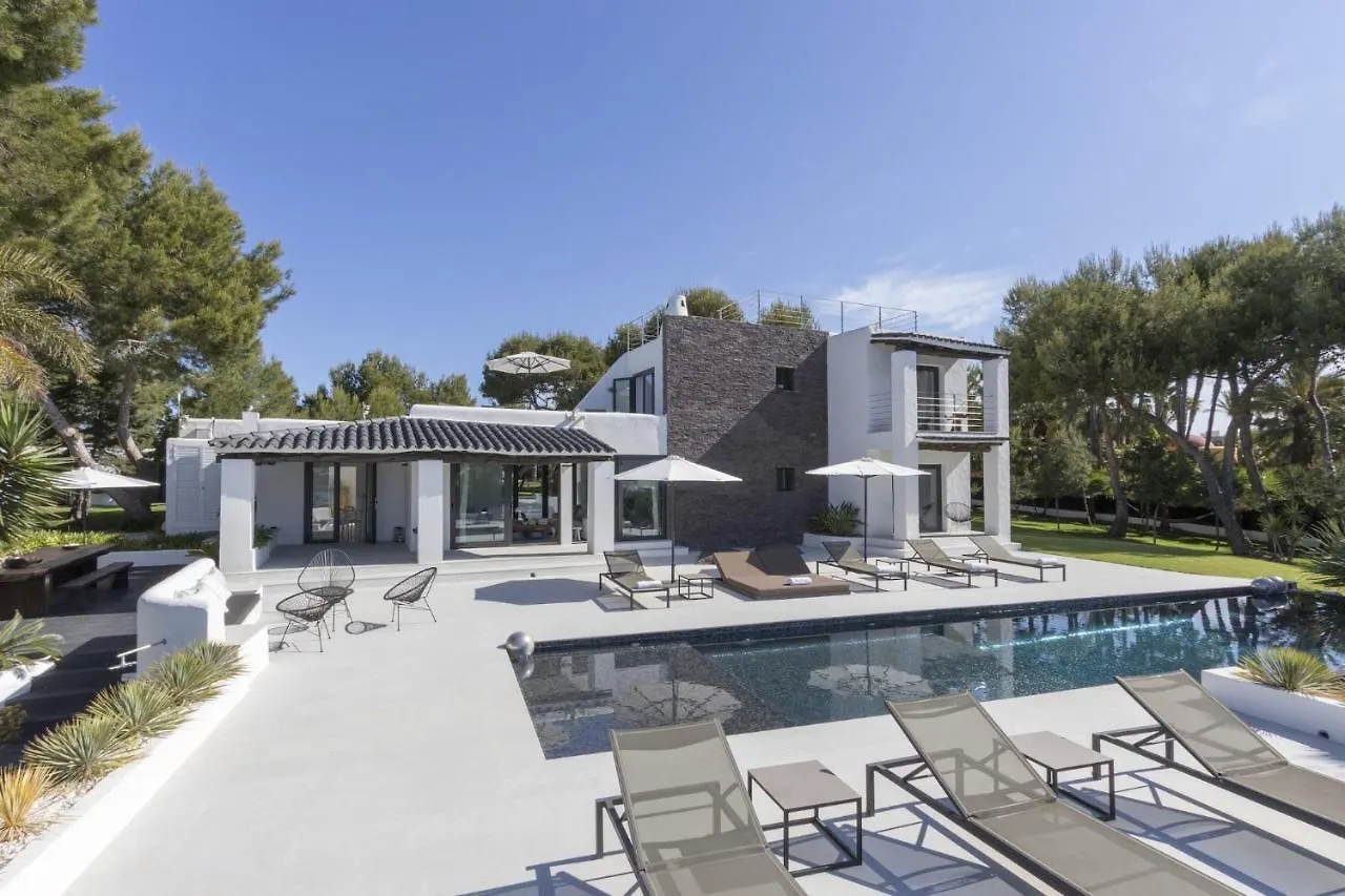 Magical Ibizan Villa Walking Distance To The Beach Es Vedra Style 6 Bedrooms Fabulous Sea Views San Jose İspanya