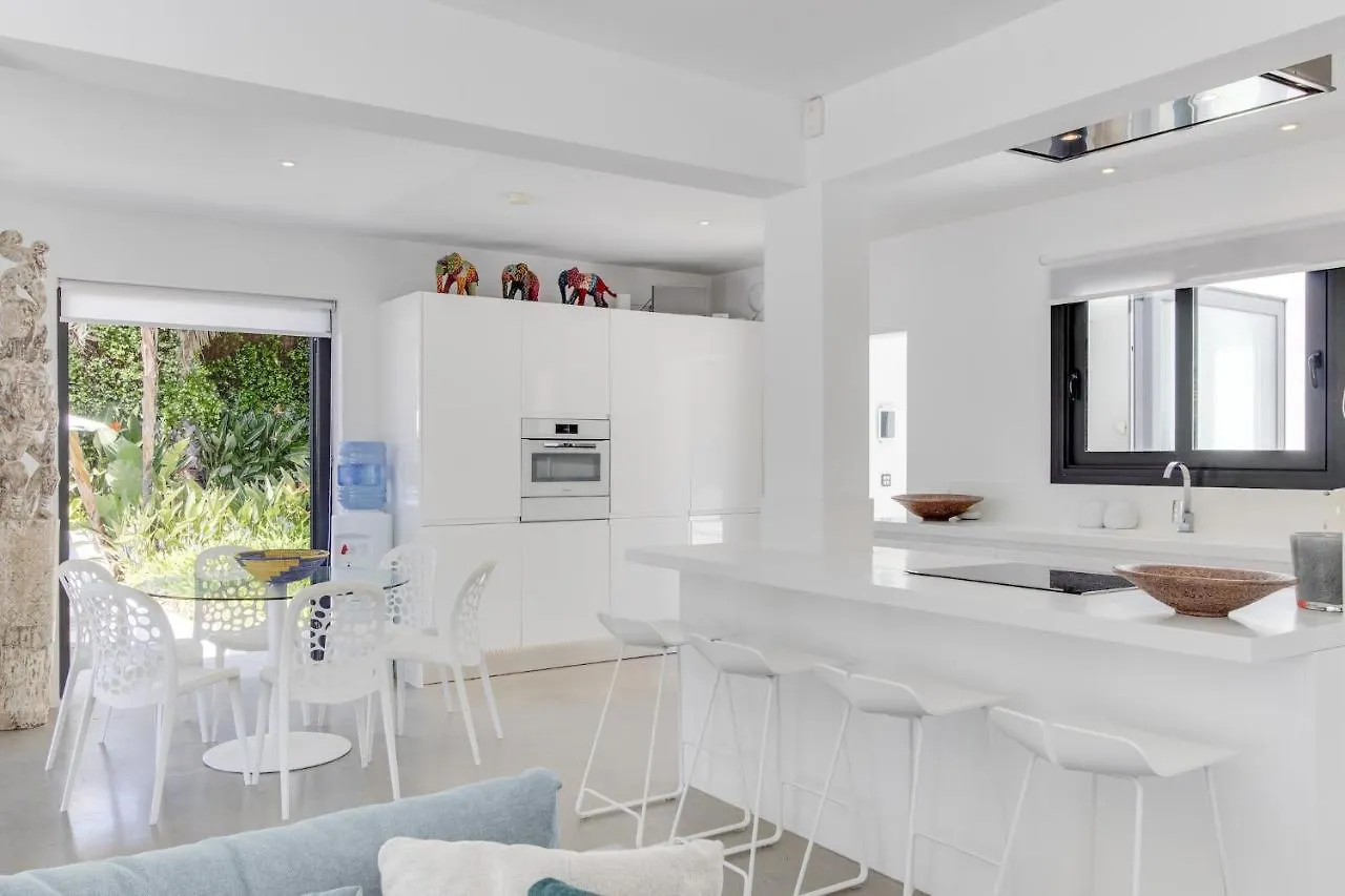 Magical Ibizan Villa Walking Distance To The Beach Es Vedra Style 6 Bedrooms Fabulous Sea Views San Jose İspanya